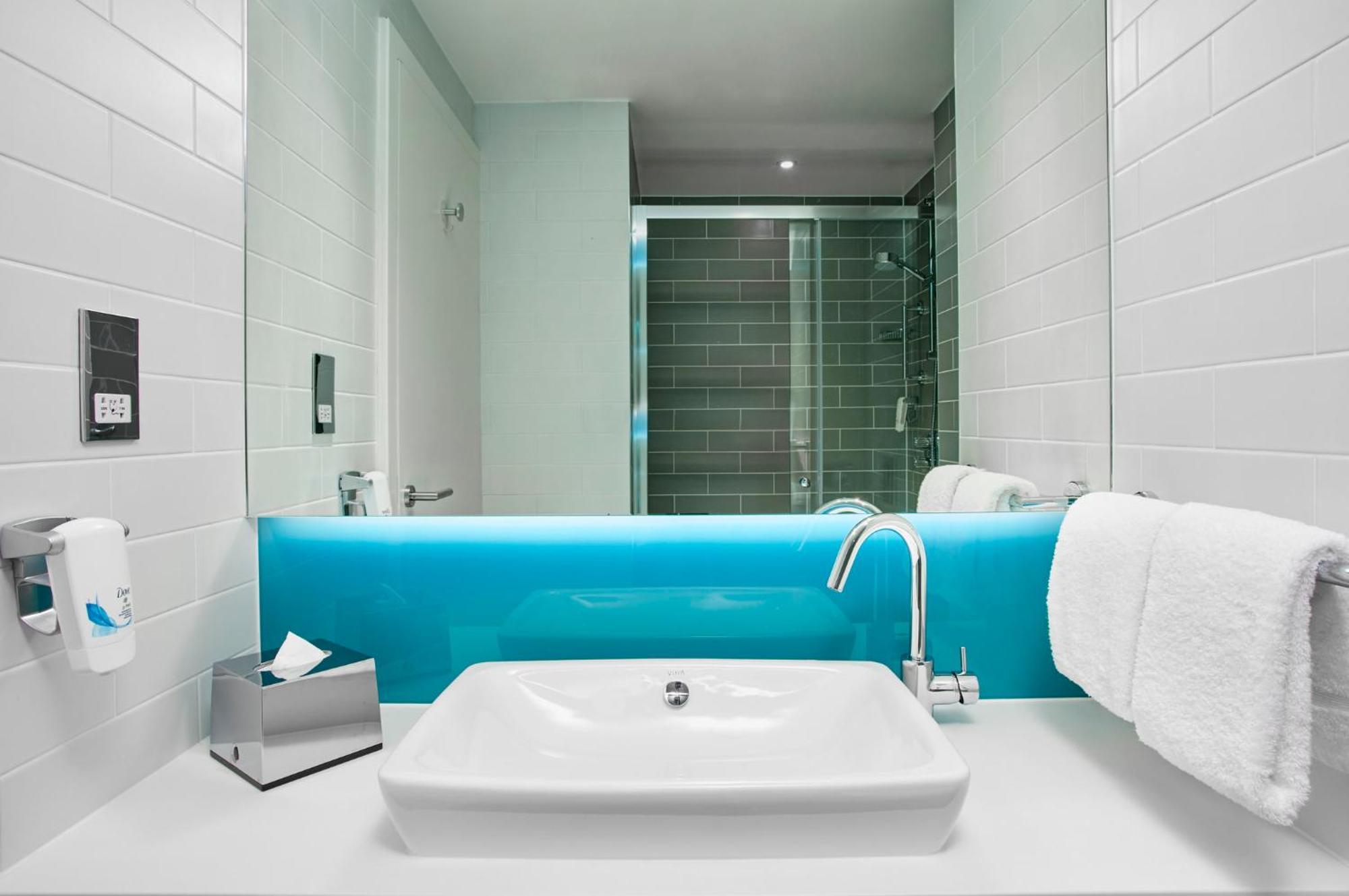 Holiday Inn Express Paris - Poissy By Ihg Εξωτερικό φωτογραφία